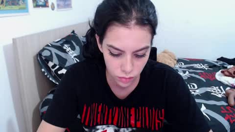 Snapshot of cazadora80s chatting on February 10, 2025, 7:47 am cazadora80s online show from February 10, 2025, 7:47 am