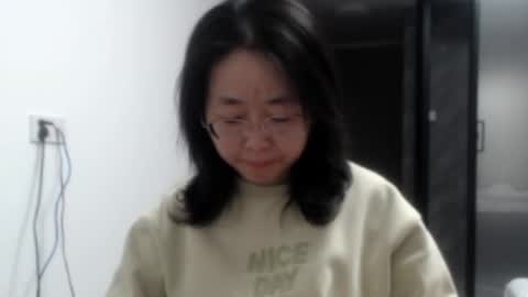 ANNYANNY online show from March 1, 2025, 4:22 pm