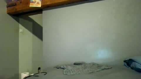 cclovefrench online show from October 4, 2025, 11:58 pm