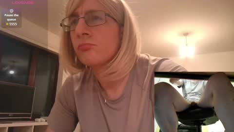 Jenny online show from July 23, 2026, 9:35 pm