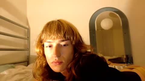 Snapshot of cececunt chatting on July 9, 2026, 9:30 pm Ametrine online show from July 9, 2026, 9:30 pm