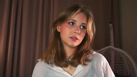 Lina  online show from May 2, 2026, 7:30 pm