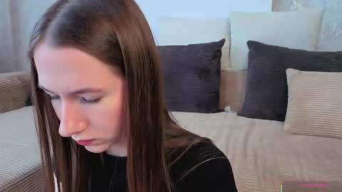 Snapshot of cel1ne_secret chatting on May 11, 2026, 6:19 am Josie Manesi online show from May 11, 2026, 6:19 am
