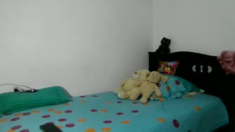 celessteseductora online show from October 26, 2025, 12:22 pm