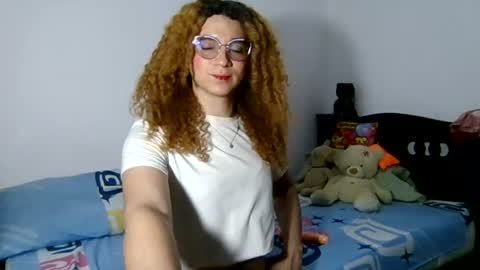 Snapshot of celessteseductora chatting on June 28, 2026, 3:07 pm celessteseductora online show from June 28, 2026, 3:07 pm