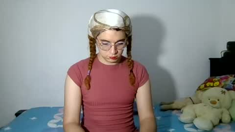 Snapshot of celessteseductora chatting on July 16, 2026, 3:29 pm celessteseductora online show from July 16, 2026, 3:29 pm