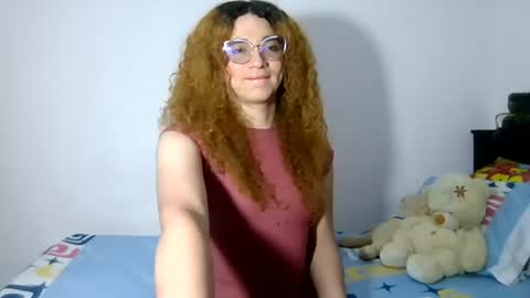 Snapshot of celessteseductora chatting on July 25, 2026, 7:33 pm celessteseductora online show from July 25, 2026, 7:33 pm