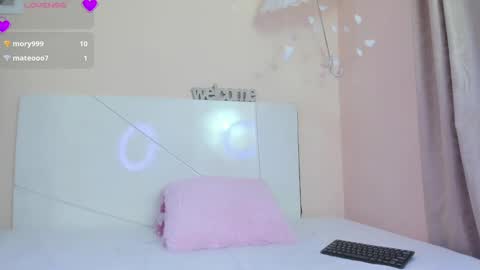 celeste_chic online show from September 26, 2025, 4:11 pm