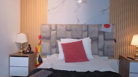 Snapshot of celeste_collinss_ chatting on July 10, 2026, 8:33 pm celeste online show from July 10, 2026, 8:33 pm