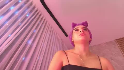 Snapshot of celeste_moonx chatting on February 13, 2026, 11:50 am Celeste online show from February 13, 2026, 11:50 am