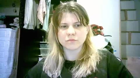 celeste_naughty_ online show from April 6, 2026, 10:05 am