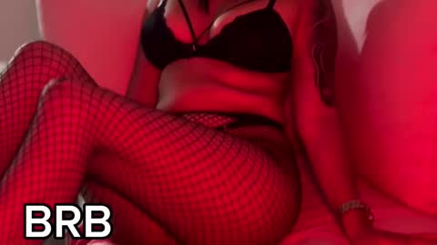 Snapshot of celeste_rouss_ chatting on March 4, 2025, 8:02 am Sofia Castrillon online show from March 4, 2025, 8:02 am