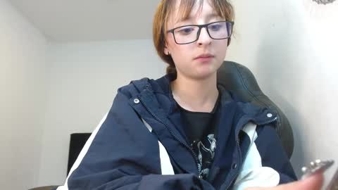 celesteayase online show from March 7, 2025, 3:19 am