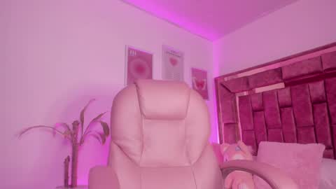 Celeste   INSTAGRAM Celestecute 01 online show from February 9, 2025, 2:28 am