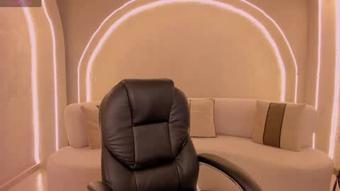 Celeste Moon online show from April 23, 2026, 2:13 am