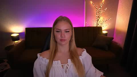 Snapshot of celestenoirr chatting on September 11, 2025, 7:52 am celestenoirr online show from September 11, 2025, 7:52 am