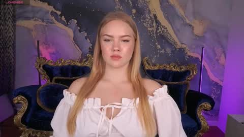 Snapshot of celestenoirr chatting on October 17, 2025, 7:22 am celestenoirr online show from October 17, 2025, 7:22 am