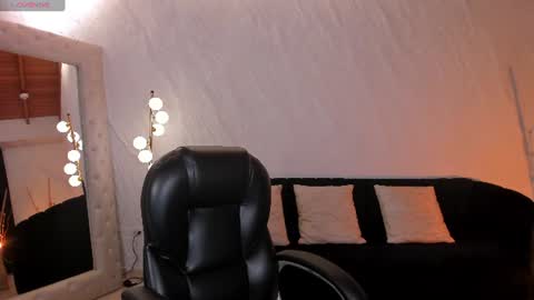 Snapshot of celestepalmer_x chatting on July 22, 2026, 11:24 am Celeste online show from July 22, 2026, 11:24 am