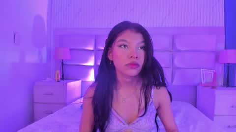 Snapshot of celestesweetts_ chatting on March 4, 2026, 6:30 am Celeste online show from March 4, 2026, 6:30 am