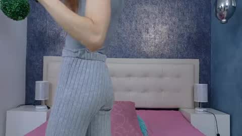 Snapshot of celestial_queen_ chatting on June 3, 2026, 1:03 pm Celestial online show from June 3, 2026, 1:03 pm