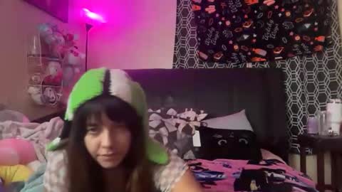 Snapshot of celestialillusions777 chatting on October 22, 2025, 7:08 am celestialillusions777 online show from October 22, 2025, 7:08 am