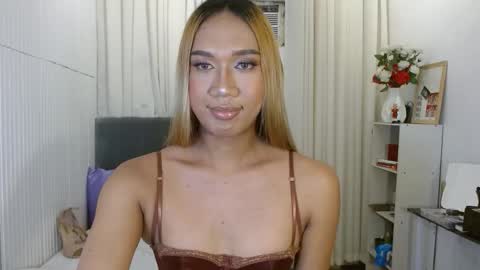 Snapshot of celestinalinaa chatting on November 12, 2025, 7:46 pm Celeste online show from November 12, 2025, 7:46 pm