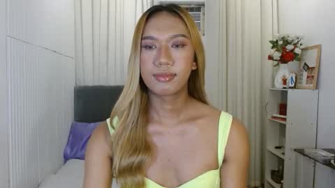 Snapshot of celestinalinaa chatting on November 14, 2025, 6:39 pm Celeste online show from November 14, 2025, 6:39 pm