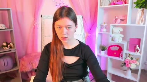your cute kitty online show from March 19, 2026, 6:56 pm