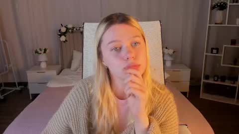 Snapshot of celestinemauriac chatting on May 26, 2026, 6:37 pm your cute kitty online show from May 26, 2026, 6:37 pm