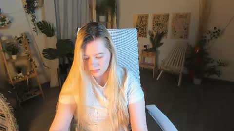 Snapshot of celestinemauriac chatting on June 16, 2026, 6:54 pm your cute kitty online show from June 16, 2026, 6:54 pm