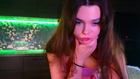 Aneli online show from October 5, 2025, 8:29 pm