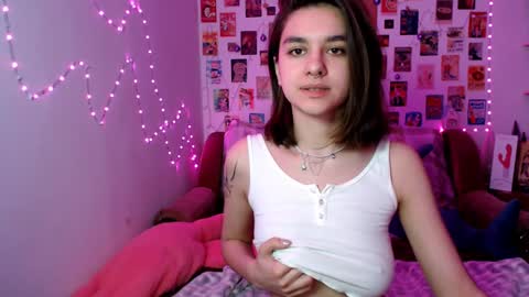 Snapshot of celine_dionn chatting on January 5, 2025, 10:43 am Celine online show from January 5, 2025, 10:43 am