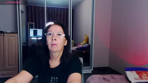 Celine online show from April 29, 2026, 2:48 am