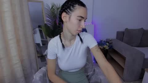 Snapshot of celine_roxelle chatting on September 26, 2025, 3:05 pm Celine Roxelle online show from September 26, 2025, 3:05 pm