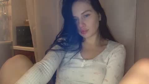 Snapshot of cerisedood82 chatting on October 22, 2025, 7:57 pm Eva online show from October 22, 2025, 7:57 pm