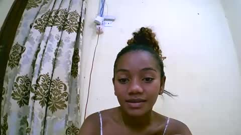 Snapshot of cerminah chatting on November 5, 2025, 9:04 pm cerminah online show from November 5, 2025, 9:04 pm