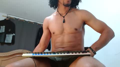 Snapshot of cesar_master_ chatting on January 11, 2026, 7:30 pm cesar_master_ online show from January 11, 2026, 7:30 pm