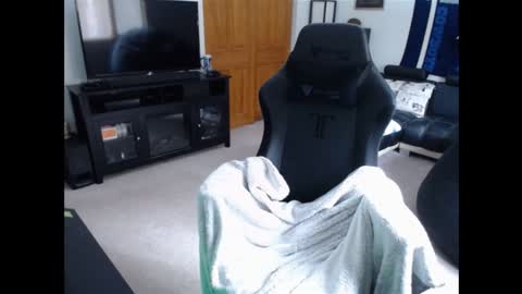 Marie online show from January 17, 2025, 6:44 pm