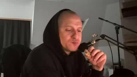 Snapshot of ceszinho999 chatting on December 17, 2025, 6:52 am ceszinho999 online show from December 17, 2025, 6:52 am