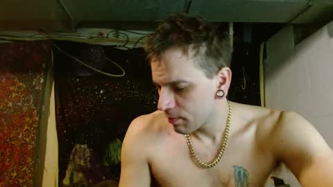 cguffey2284 online show from January 25, 2025, 4:13 pm