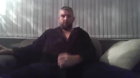 ch33ky85 online show from November 22, 2025, 12:42 am