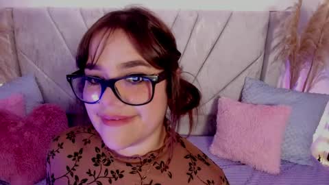 Snapshot of chaarlotte_1 chatting on May 13, 2026, 2:36 pm charlotte online show from May 13, 2026, 2:36 pm