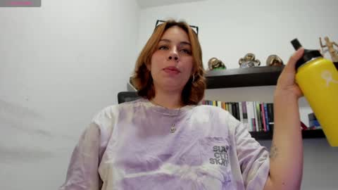 Isa online show from December 17, 2024, 9:05 pm