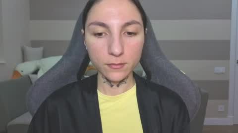 Kate online show from May 1, 2026, 6:40 am