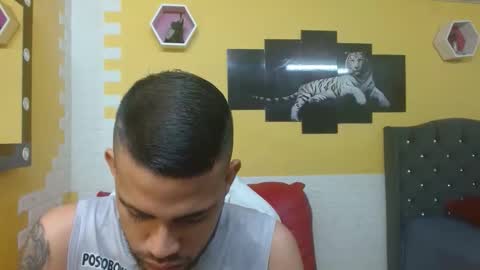 chacorta_ online show from April 25, 2026, 1:52 pm