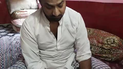 Snapshot of chadipluskhangarh chatting on May 7, 2026, 8:31 am Stormydick online show from May 7, 2026, 8:31 am
