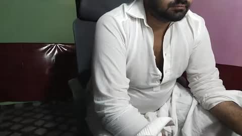 Snapshot of chadipluskhangarh chatting on May 14, 2026, 9:32 pm Stormydick online show from May 14, 2026, 9:32 pm