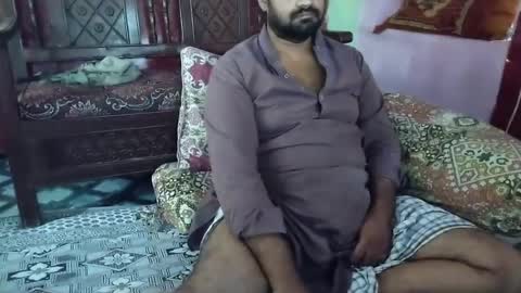 Snapshot of chadipluskhangarh chatting on May 22, 2026, 9:26 am Stormydick online show from May 22, 2026, 9:26 am
