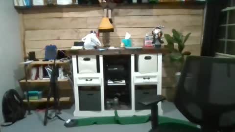 chadmichaell online show from November 27, 2025, 4:14 am