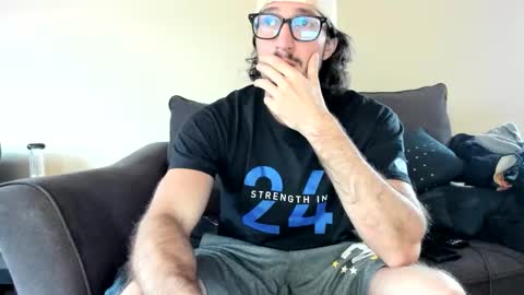 Lydong online show from January 8, 2026, 8:11 pm